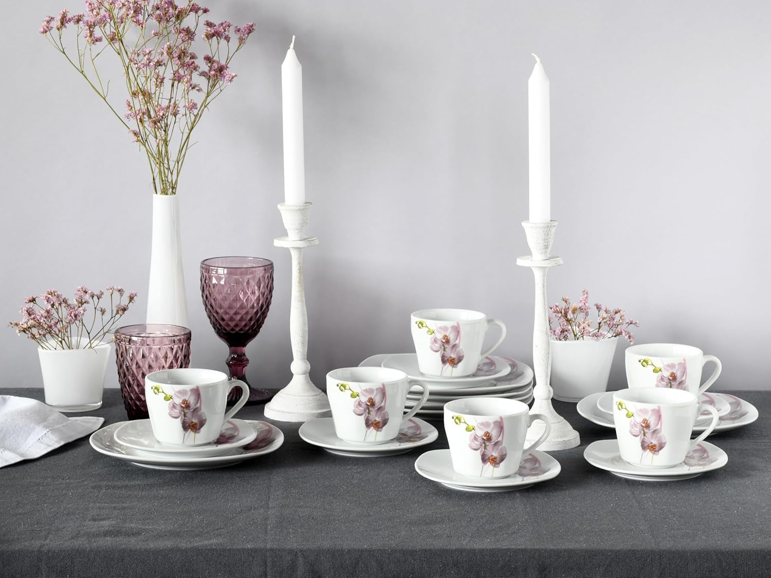 CreaTable, 24024, serie Square Orchid, set di stoviglie da 18 pezzi per 6, servizio da caffè in porcellana, lavabile in lavastoviglie e adatto al microonde, produzione di qualità