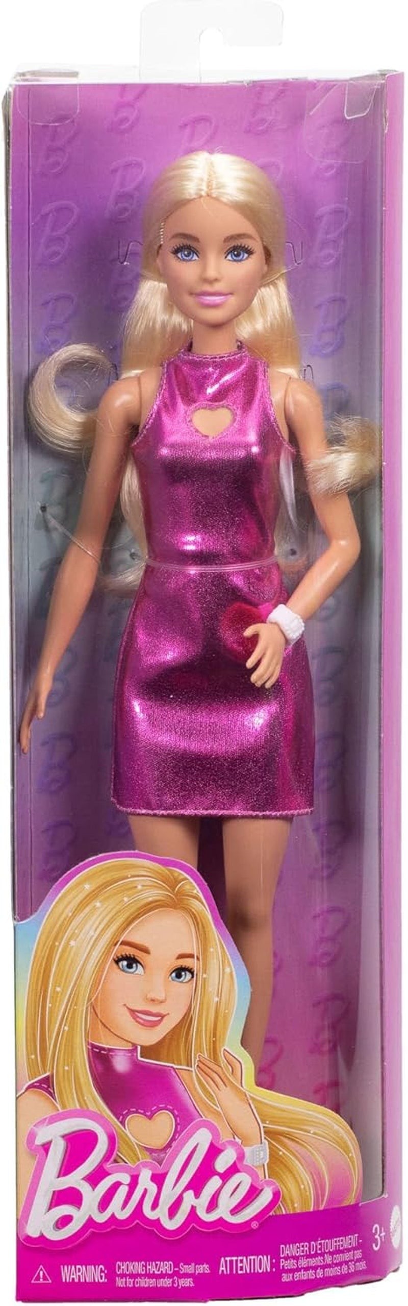 Bambola Barbie Fashionistas n. 230 con capelli biondi, miniabito rosa con cuori metallici ritagliati, braccialetto bianco e tacchi alti, HYT88
