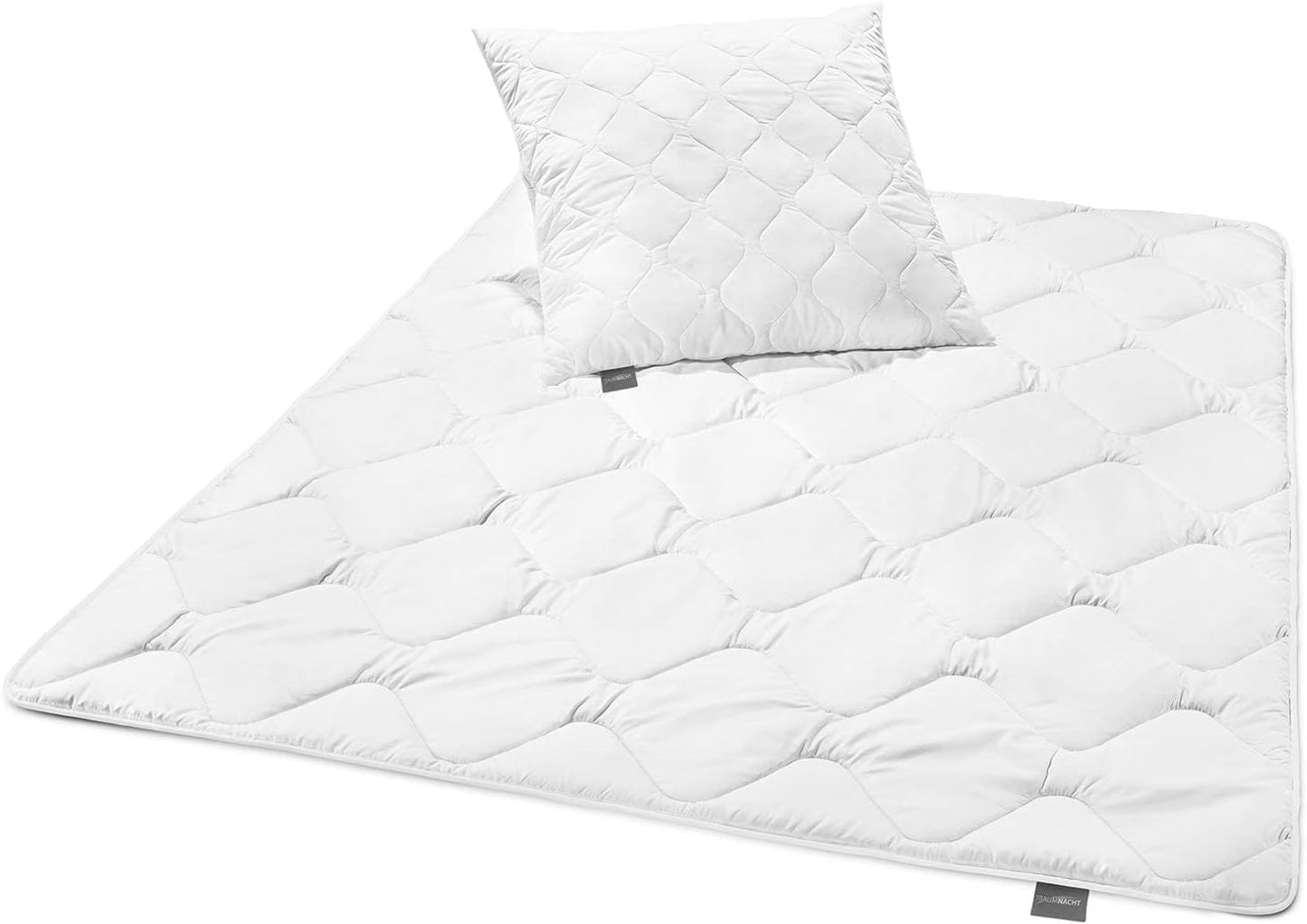 Traumnacht Cozy - Set letto 4 stagioni, 1 set piumino diviso 135 x 200 e 1 cuscino 80 x 80 cm, certificato Ã-ko Tex, bianco, sviluppato in Germania, (confezione da 2) Trapunte e trapunte Naty Shop Set copripiumino monocolore 135 x 200 tutte le stagioni
