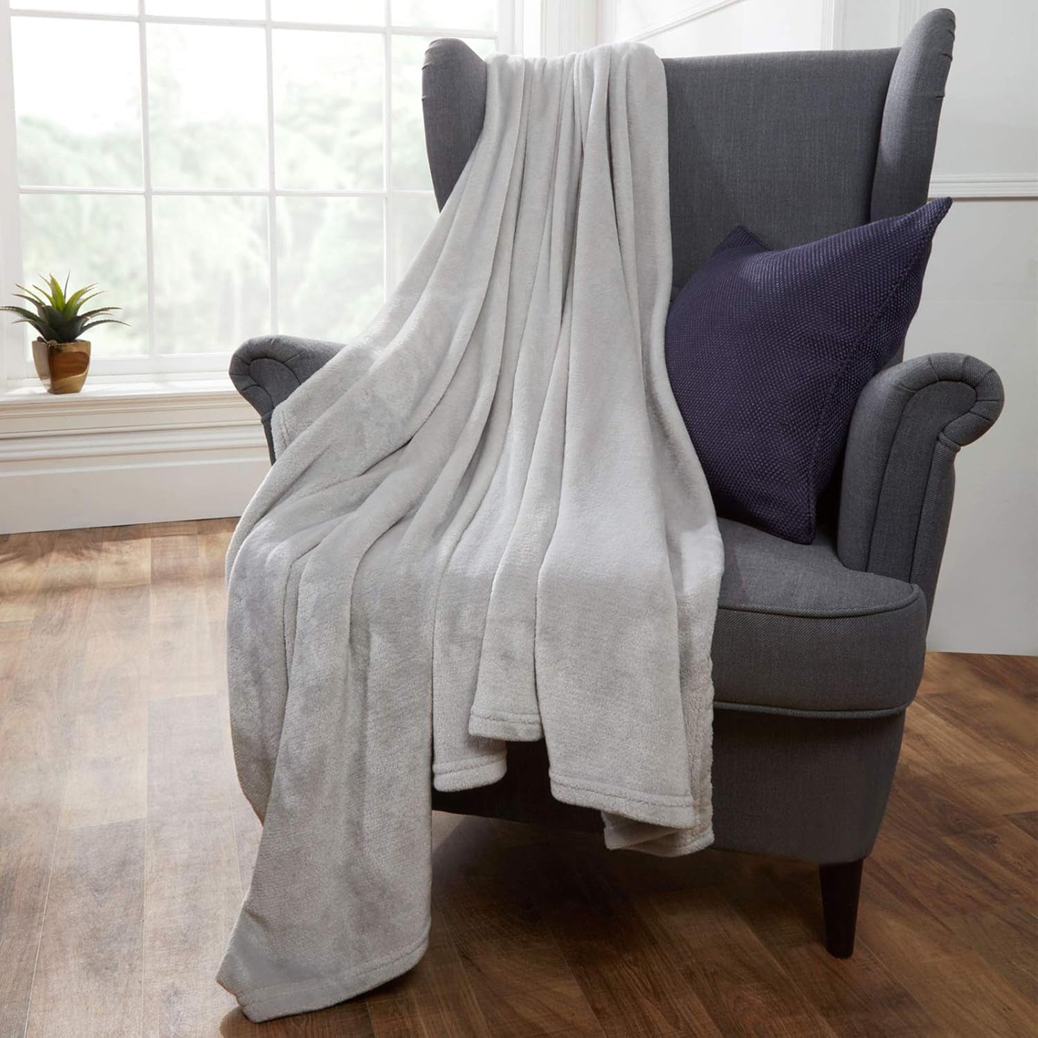 Copriletto in pile ultra morbido Brentford, grigio argento, matrimoniale grande - Letti e coperte 150 x 200 cm Beuche den Brentfords-Store