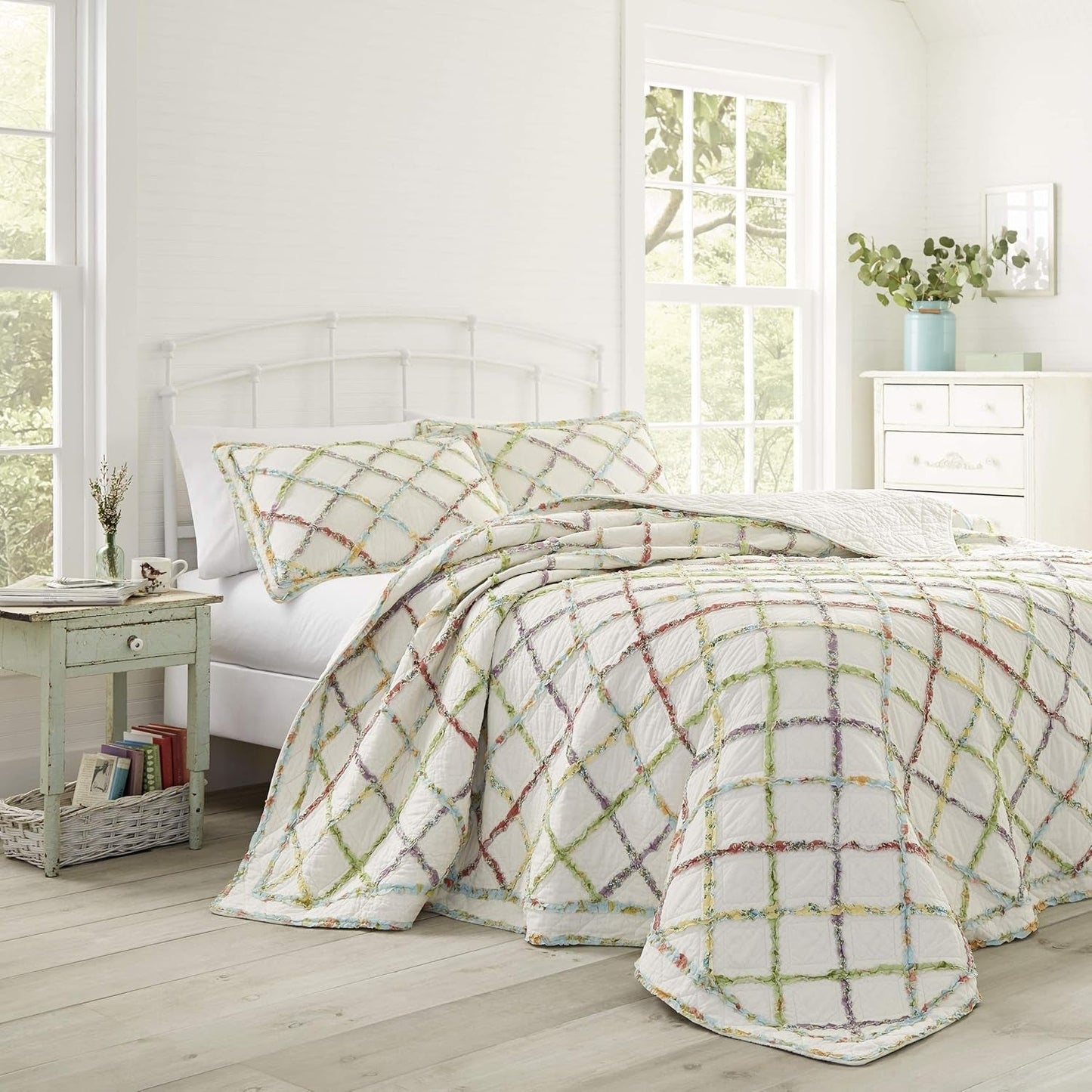 Laura Ashley Trapunta Home Rüschen Garden Collection, 100% cotone, Ultra morbida, Per tutte le stagioni, Reversibile, Elegante, Letto matrimoniale, Colore Crema (197783) Piumini e trapunte Naty Shop Twin