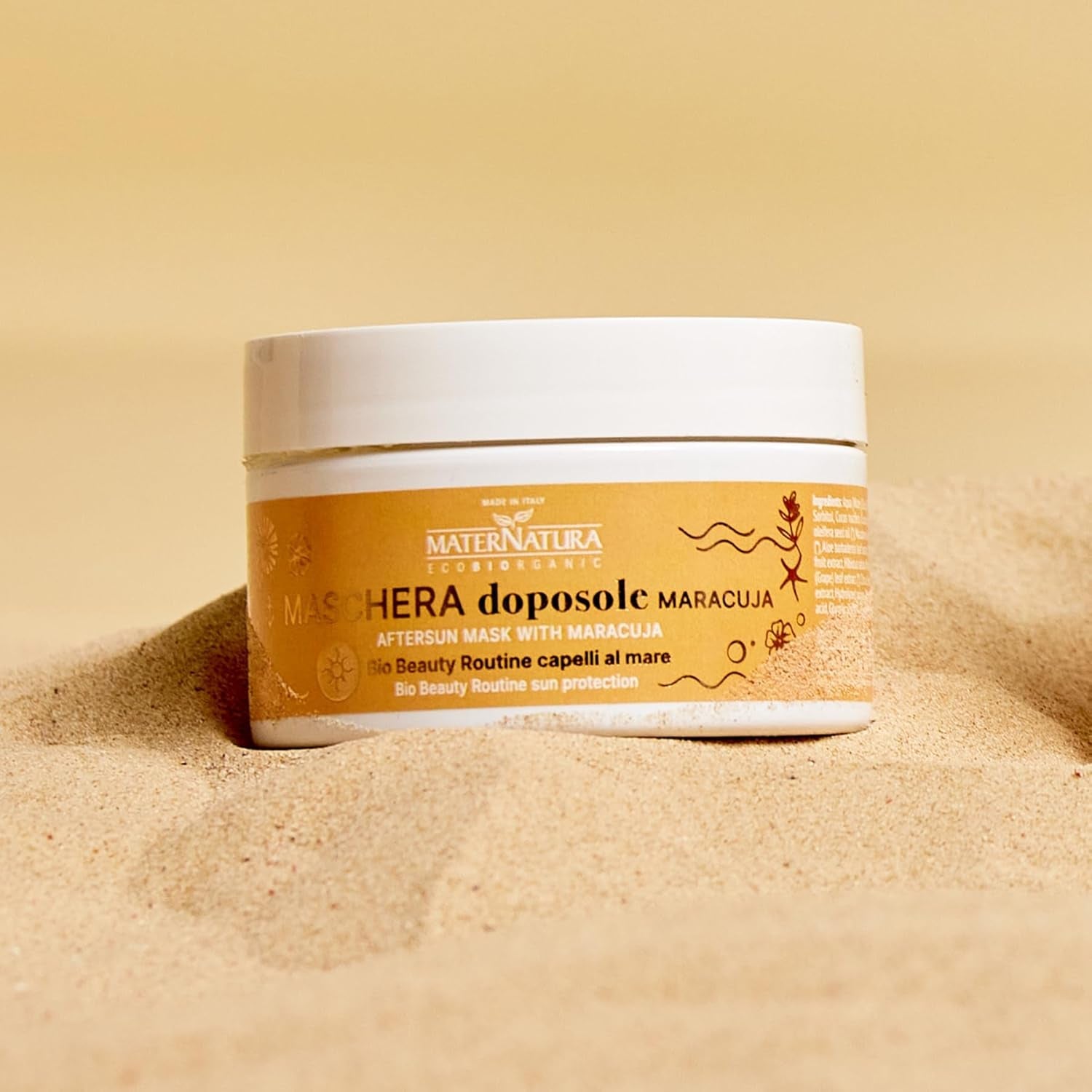 Maternatura, maschera aftercare al frutto della passione, idrata e dona elasticità ai capelli dopo l'esposizione al sole, beauty routine bio per capelli da spiaggia, certificato biologico, Made in Italy - maschera capelli Naty Shop da 200 ml