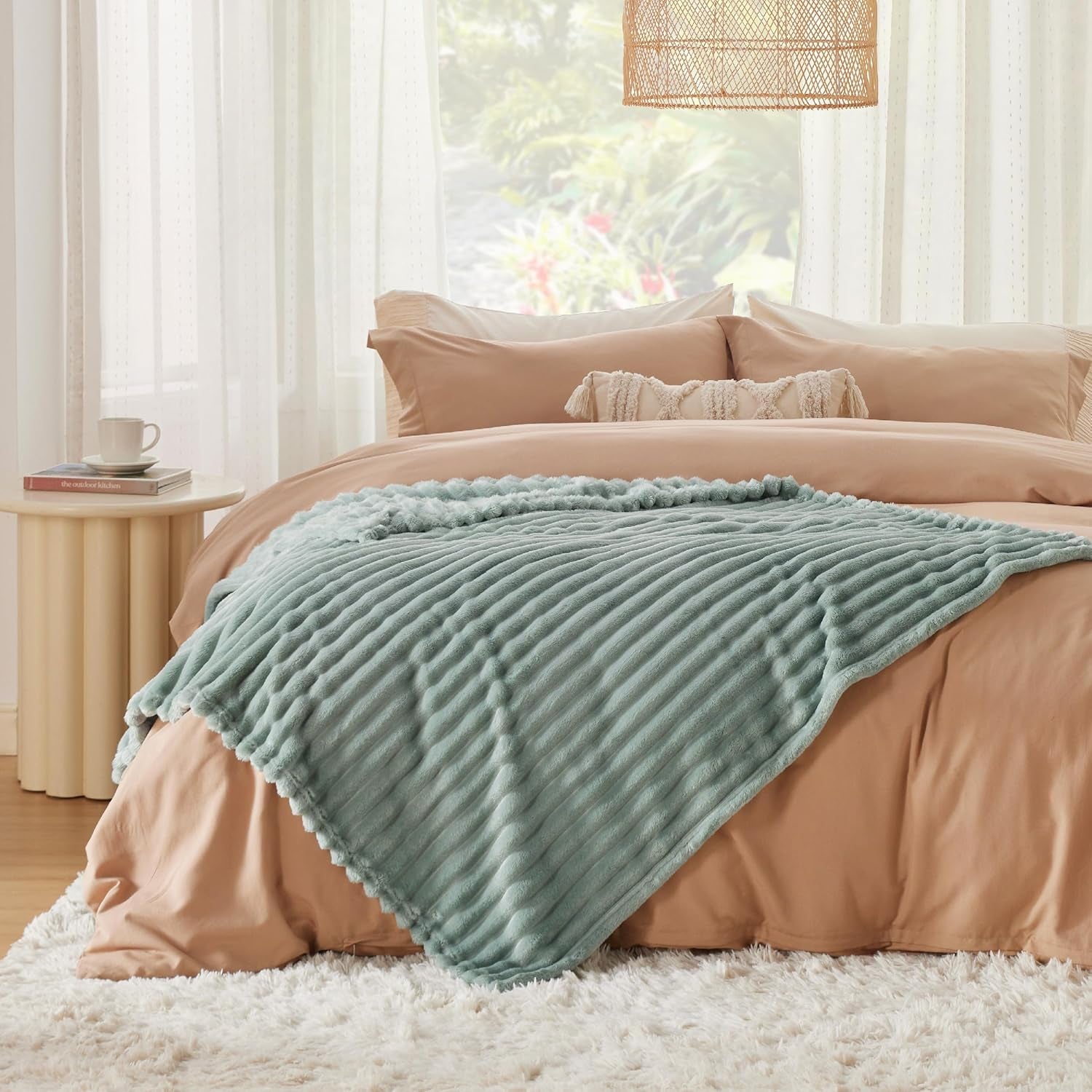 BEDSURE Coperta in pile verde salvia per divano - Coperte super morbide e accoglienti per donne, piccola coperta carina per ragazze, letti e coperte 127 x 152 cm Beuche den BEDSURE-Store