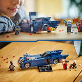 LEGO DC Batman: Batman sulla Batmobile vs. Harley Quinn e Mr Freeze Cartoon Macchinina giocattolo per bambini Regalo per ragazzi e ragazze 8 anni 76274 Set da costruzione Besuche den LEGO-Store