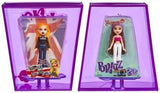 Bambole Bratz Miniverse MGA Y2K Nostalgia Flashback Minis in edizione limitata - PACCHETTO SORPRESA - 2 mini bambole Bratz e vetrina - Ottimo regalo per bambini e collezionisti 6+