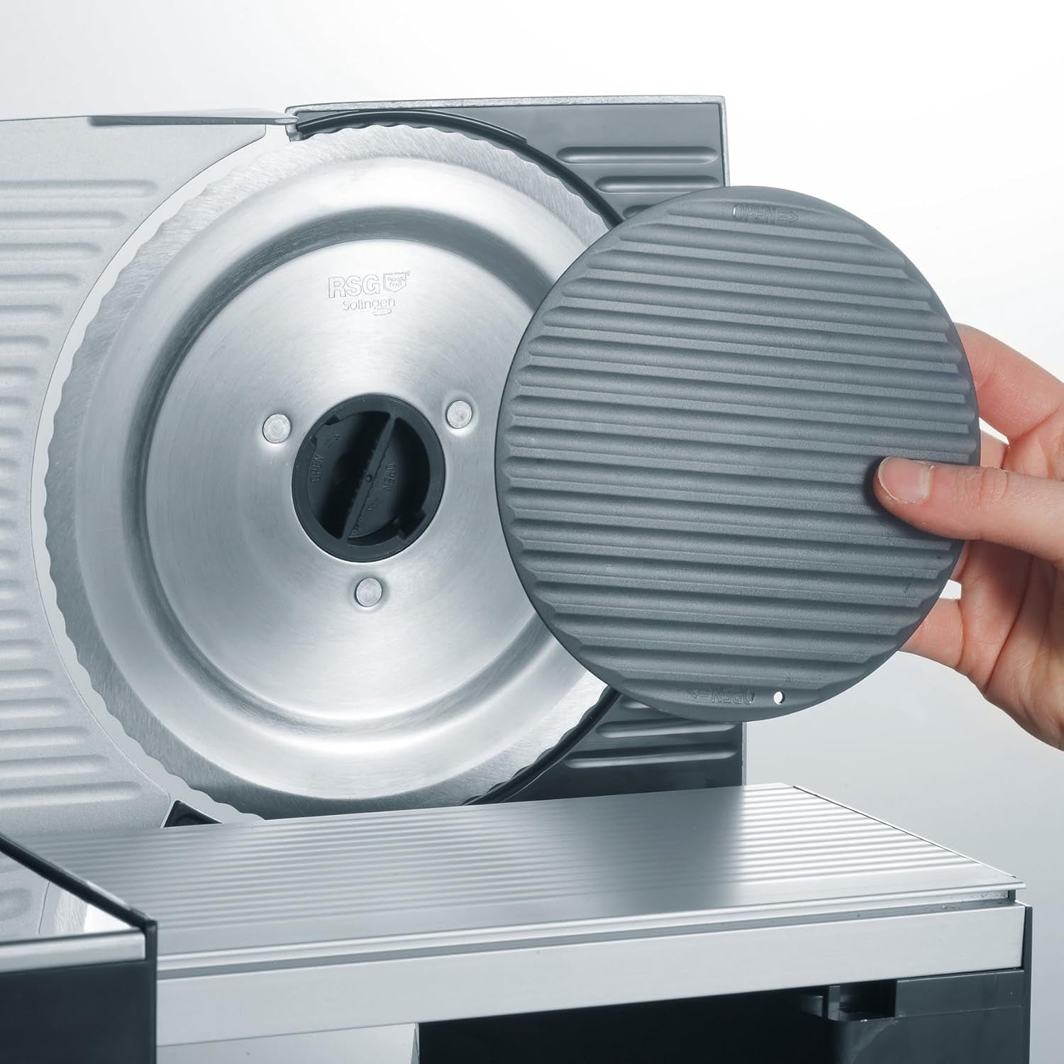 Cucina Affettate GRAEF S10002, affettatrice universale Rasnite e Affettatrici Naty Shop