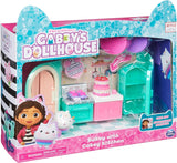 Camera Deluxe della casa delle bambole di Gabby, stanza dei gatti, mobili e 2 scatole a sorpresa con accessori a tema, adatta dai 3 anni in su