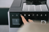 Melitta CI Touch - Macchina per caffè espresso completamente automatica con sistema per il latte, macchina per caffè espresso con macinacaffè integrato e cappuccinatore, ad es. per espresso o cappuccino, argento