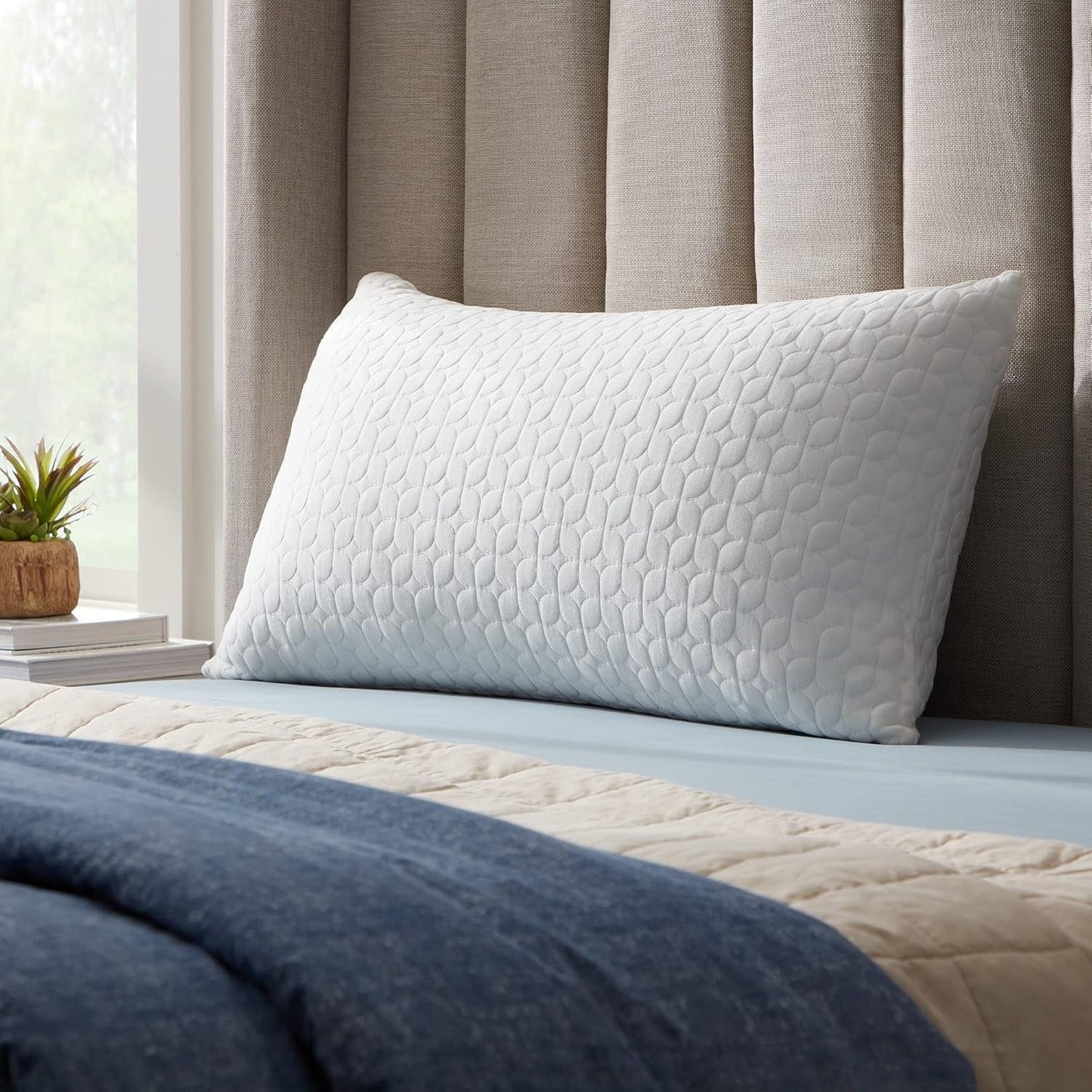 Cuscino LUCID 40 X 80 cm con imbottitura ibrida in memory foam triturato e microfibra - imbottitura rimovibile e regolabile - fodera lavabile - per chi dorme sul fianco, sulla schiena e sulla pancia Cuscini standard Naty Shop 40 X 80 cm
