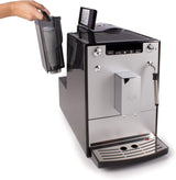 Melitta Solo & Milk - macchina da caffè slim completamente automatica con montalatte, macchina da caffè con serbatoio dell'acqua rimovibile, ad es. caffè o cappuccino, argento