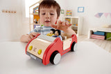 Hape Doll Family Set famiglia di bambole pluripremiato Accessorio unico per casa delle bambole in legno Fantastico gioco con 6 membri della famiglia di bambole Naty Shop Dolls