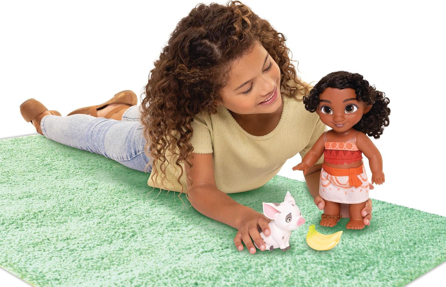 Jakks Pacific Moana 2 Little Sister Simea Doll e Pua Figure Playset alto 27 cm, include 1 vestito per bambola, 1 Pua, 1 mazzo di banane in plastica, consigliato dai 3 anni in su