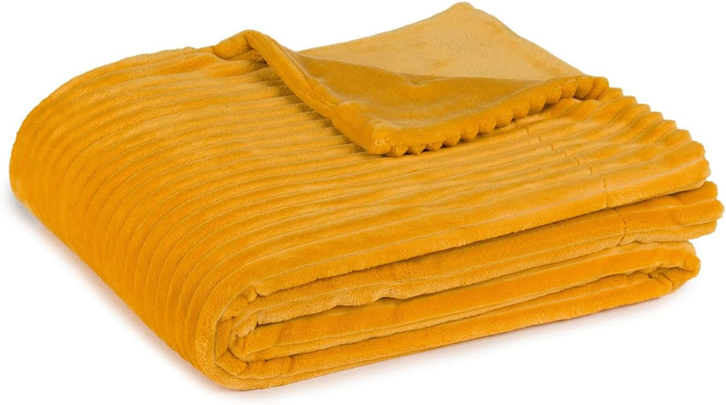 Gözze - Coperta comoda e morbida con effetto velluto a coste, 1620 g/pezzo, 150 X 200 cm - cannella Letti e coperte Besuche den Gözze-Store Senape