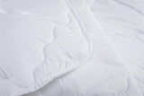 V.I.P. Piumino invernale Very Important Pillow Down, omologato classe 1, 100% poliestere, silicone, cartone, 155 X 205 cm, taglia 300, bianco Trapunte e Piumini Naty Shop