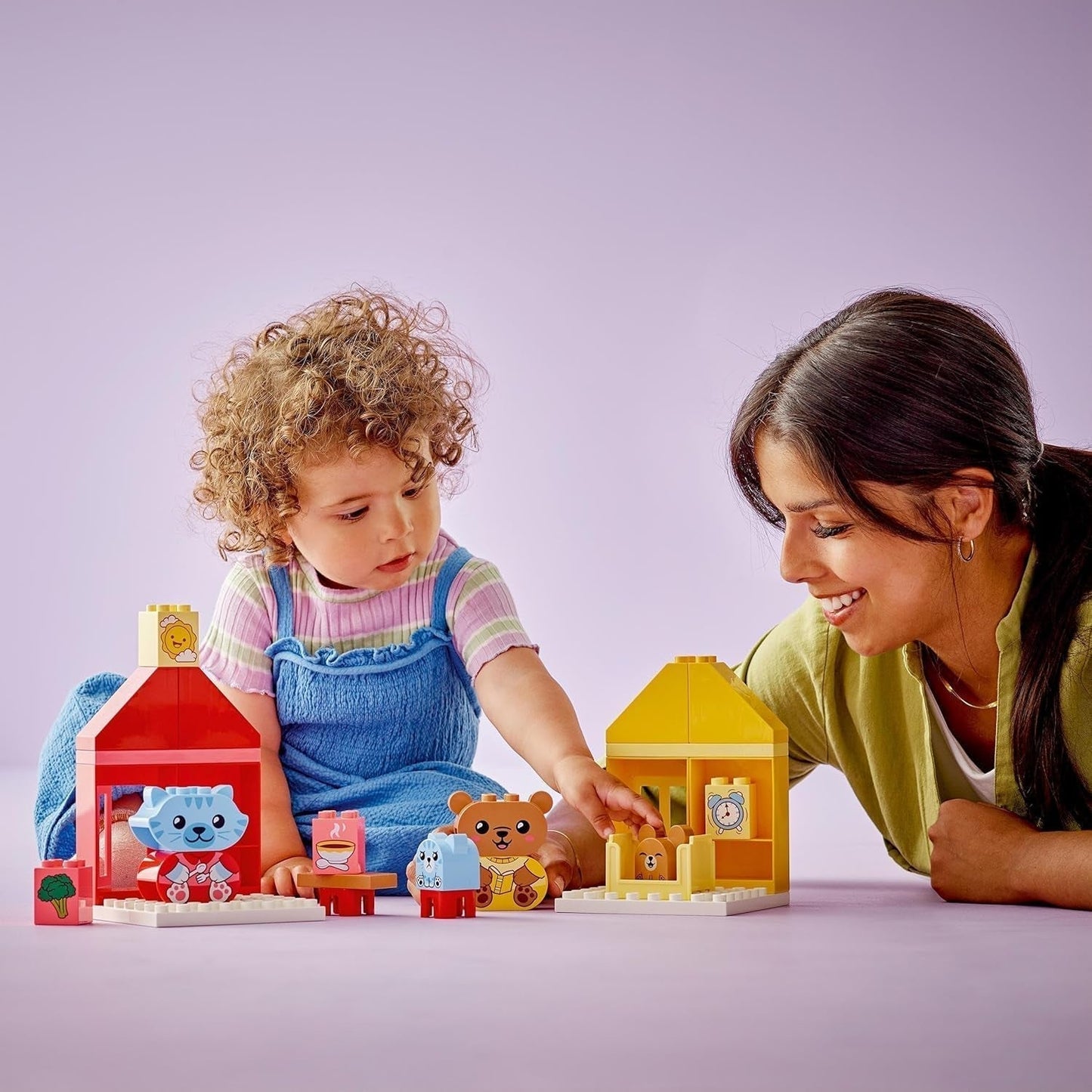 LEGO DUPLO Routine quotidiane: mangiare e andare a dormire, giocattolo didattico per incoraggiare lo sviluppo sociale ed emotivo, con 4 personaggi di animali, regalo per bambini a partire da 18 mesi 10414 Set da costruzione Besuche den LEGO-Store