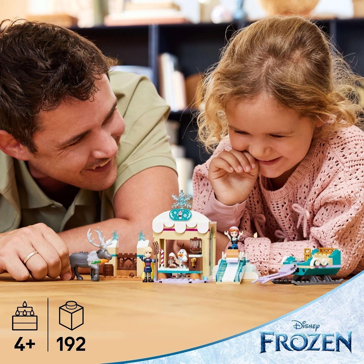 LEGO® Disney Frozen: Avventura sulla slitta di Anna, set da gioco costruibile e fantasy, supporto di cioccolato con mini bambole Anna, Kristoff, Olaf e Sven, principessa giocattolo per ragazze dai 4 anni 43256 Set da costruzione Besuche den LEGO-Store
