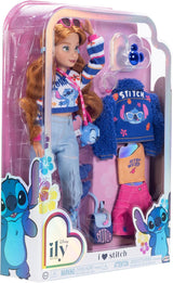 Bambole alla moda Disney ILY 4EVER Stitch con capelli rossi alte 11,5 pollici con 13 punti di articolazione, due abiti completi mix-and-match e scintillante anello di Topolino per te! Bambole Naty Shop