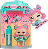 Yummiland Bambola lucidalabbra - Susie Sour Straw - Include kit lucidalabbra fai-da-te, adatto a partire dai 4 anni, Serie 2