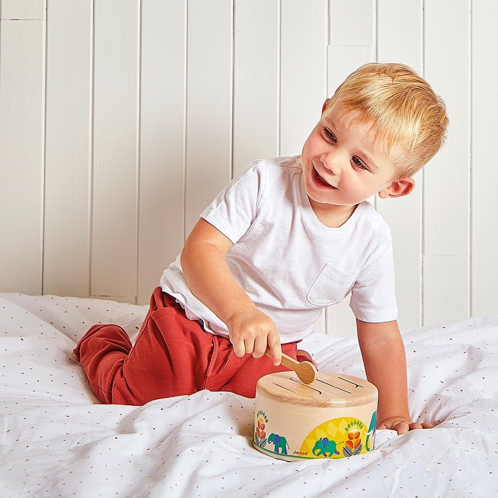Janod - Gioia Drum - Tamburo in legno + tamburo FSC - Giochi di ruolo e prima educazione musicale - Acquerello - Dai 18 mesi, J07650 Bebe Toys Naty Shop