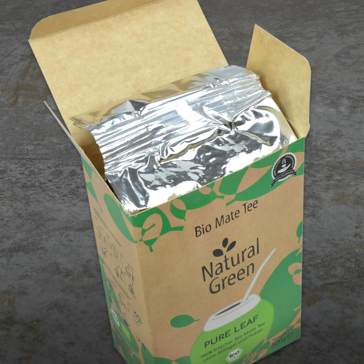 Delicatino - PURE LEAF verde naturale 500G, yerba mate biologica senza stelo, fresca e senza fumo, coltivata biologicamente, confezionata sottovuoto per la massima freschezza