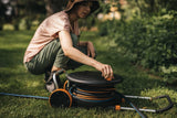 Ruota idraulica Fiskars Comfort L con ruote, set di irrigazione all-inclusive, portata totale di 31,5 m, avvolgimento automatico, tubo da giardino universale (Ø 13 mm), attacco per rubinetto universale, 1071670