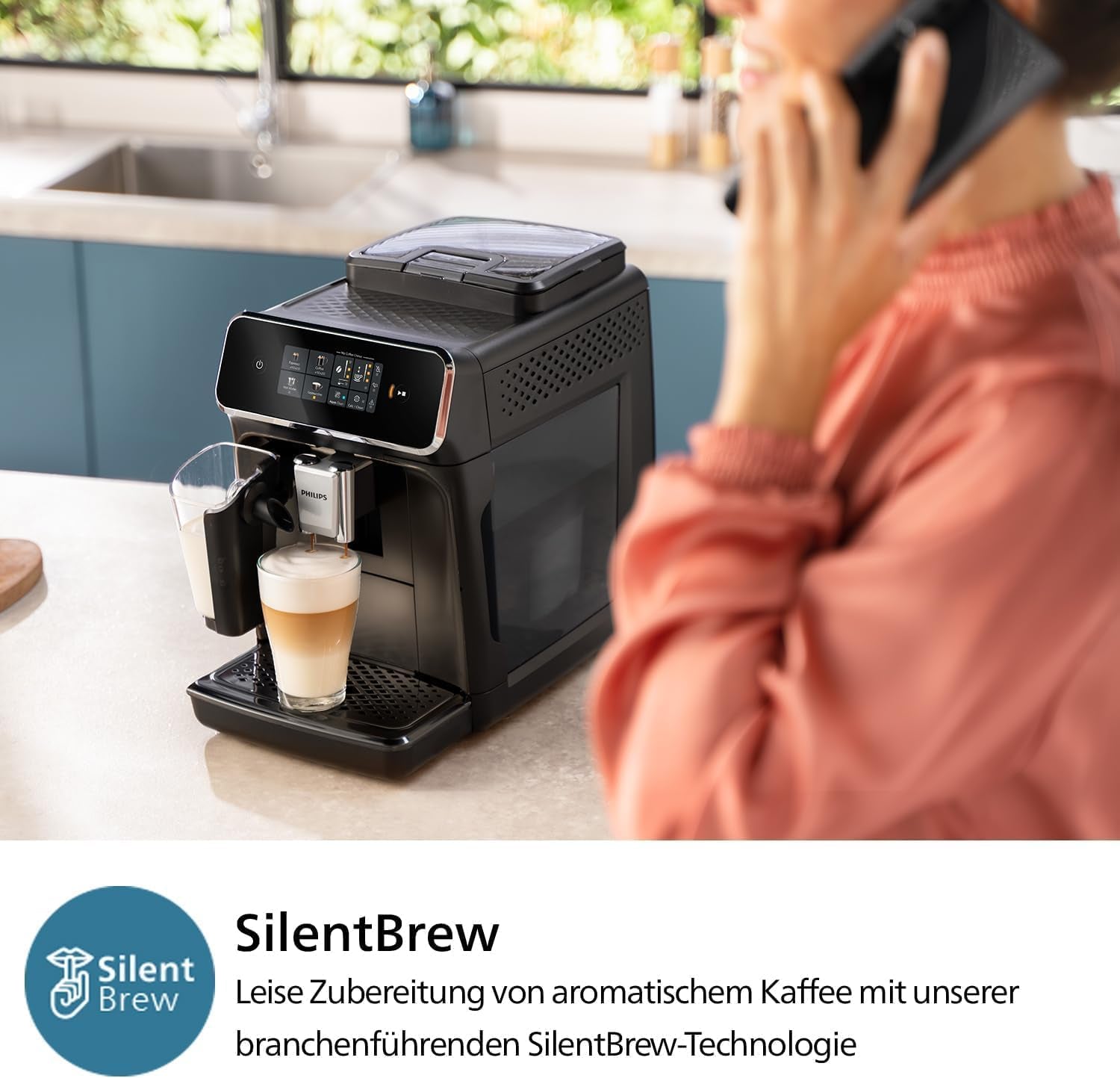 Macchina per caffè espresso automatica PHILIPS serie 2300 - 4 bevande, moderno touch screen a colori, sistema di preparazione del latte LatteGo, SilentBrew, macinacaffè 100% ceramica, filtro AquaClean. Nero opaco (EP2330/10)