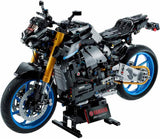 LEGO Technic 42159 Kit modello di motocicletta Yamaha MT-10 SP per adulti, modello autentico di veicolo con motore a 4 cilindri, sterzo funzionale e app AR, regalo per uomini e donne, kit di costruzione Besuche den LEGO-Store