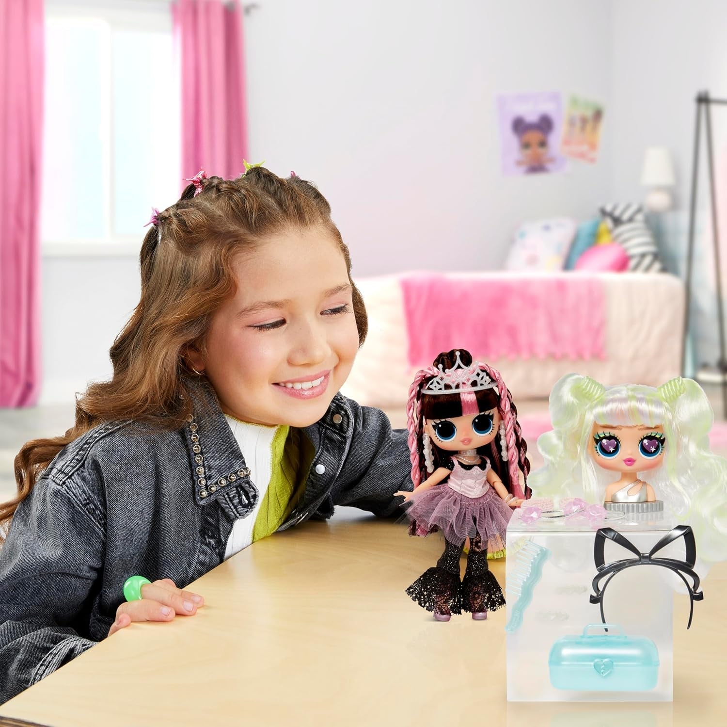 LOL. Surprise Tweens Surprise Swap Series - Bronze-2-Blonde Billie - Modepuppe mit mehr als 20 Überraschungen incluso Styling-Kopf und toller Mode und Accessoires - ideal für Kinder ab 4 Jahren