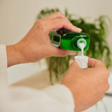 WELEDA, cosmetici naturali Essenza da bagno biologica con oli essenziali di abete rosso e bianco per il relax e la cura, additivo da bagno per la forza interiore, 200 ml Doccia e bagno Naty Shop