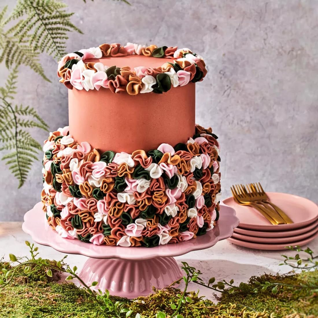 Fondant arrotolato con rosa scintillante FunCakes: facile da usare, liscio, flessibile, morbido e modellabile, perfetto per decorare torte, halal, kosher e senza glutine. Pasta di zucchero Naty Shop da 250 g