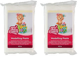 Pasta modellabile bianca FunCakes: perfetta per modellare figure, top di torte e volant. Forte, liscio ed elastico. Halal, kosher e senza glutine. 250 g. (confezione da 2) Naty Shop Pasta di zucchero bianca 250 grammi (confezione da 2)