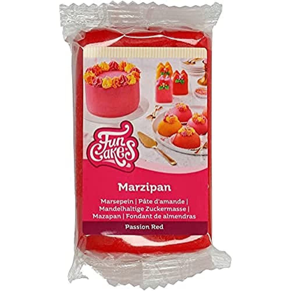 FunCakes Pasta di Zucchero alle Mandorle (Marzapane Olandese) Passion Red: facile da usare e scorrevole, perfetta per decorare torte, halal, kosher e gluten free. 250 g. (confezione da 2) Pasta di zucchero Naty Shop 250 G (1 confezione)