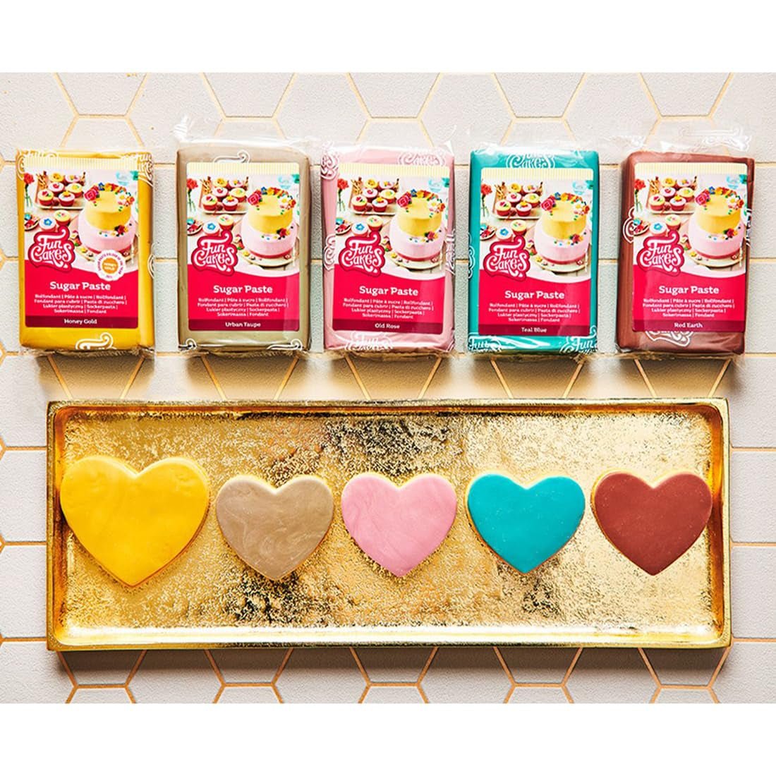 FunCakes Rotolo di fondente Red Earth, facile da usare, liscio, flessibile, soffice e flessibile, perfetto per decorare torte, halal, kosher e senza glutine, confezione da 250g 1 Pasta di Zucchero Naty Shop