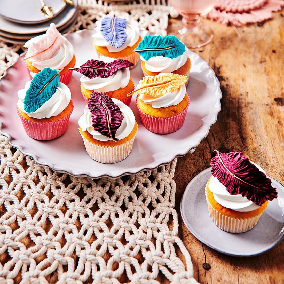 FunCakes Fondante Laminato Arancia Tropicale: Facile da Usare, Liscio, Flessibile, Morbido e Piegabile, Perfetto per Decorare Torte, Halal, Kosher e Senza Glutine, 250g di Pasta di Zucchero Naty Shop