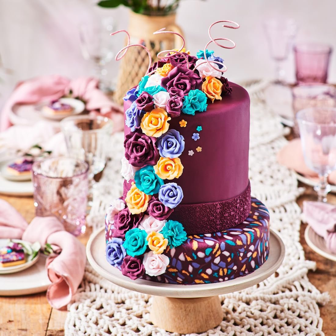 FunCakes Fondante Laminato Arancia Tropicale: Facile da Usare, Liscio, Flessibile, Morbido e Piegabile, Perfetto per Decorare Torte, Halal, Kosher e Senza Glutine, 250g di Pasta di Zucchero Naty Shop