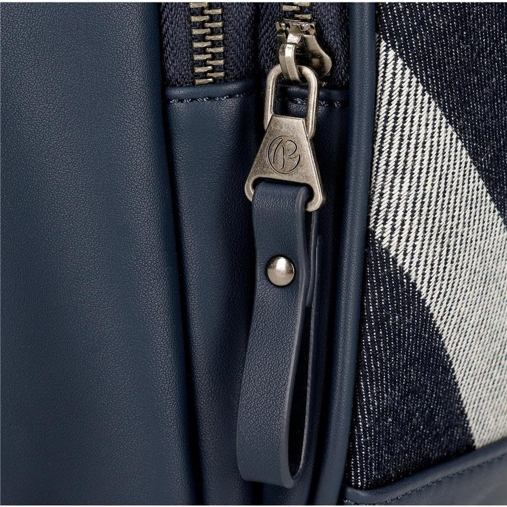 Pepe Jeans Borsa da viaggio Celine, Blu, 40 x 25 x 20 cm, Poliestere, con dettagli in ecopelle, 20 L, di Joumma Bags, Blu, Borsa da viaggio Valigie e attrezzatura da viaggio Naty Shop