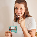 MABYEN Energy Balls Datteri Bio 20 pz. | Date Balls - Snack salutari senza zucchero per gravidanza e allattamento - Barretta proteica con frutta secca - Gusto cacao Prodotti disidratati Naty Shop