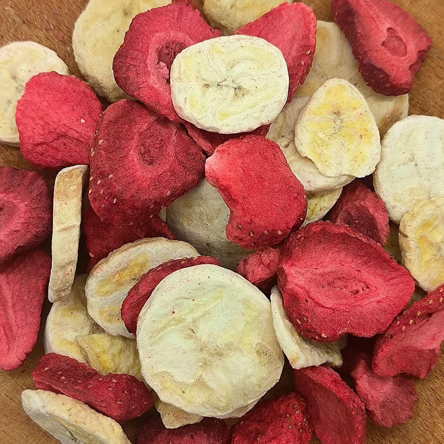 Mix di frutta liofilizzata ErdBana XL 300g | Banane liofilizzate + fragole liofilizzate Set degustazione frutta liofilizzata | Mix di frutta liofilizzata fragole e banane | ZingyZoo Naty Shop Prodotti Disidratati 300 G (1 Confezione) Fragole e Banane