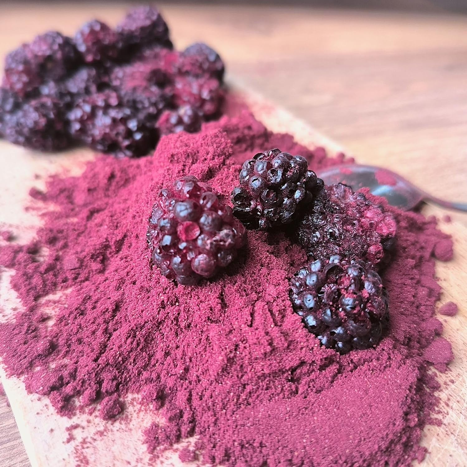 More liofilizzate in polvere | 100% frutta liofilizzata in polvere Frutta secca naturale senza additivi | frutta in polvere Frutta liofilizzata more in polvere Prodotti disidratati Naty Shop