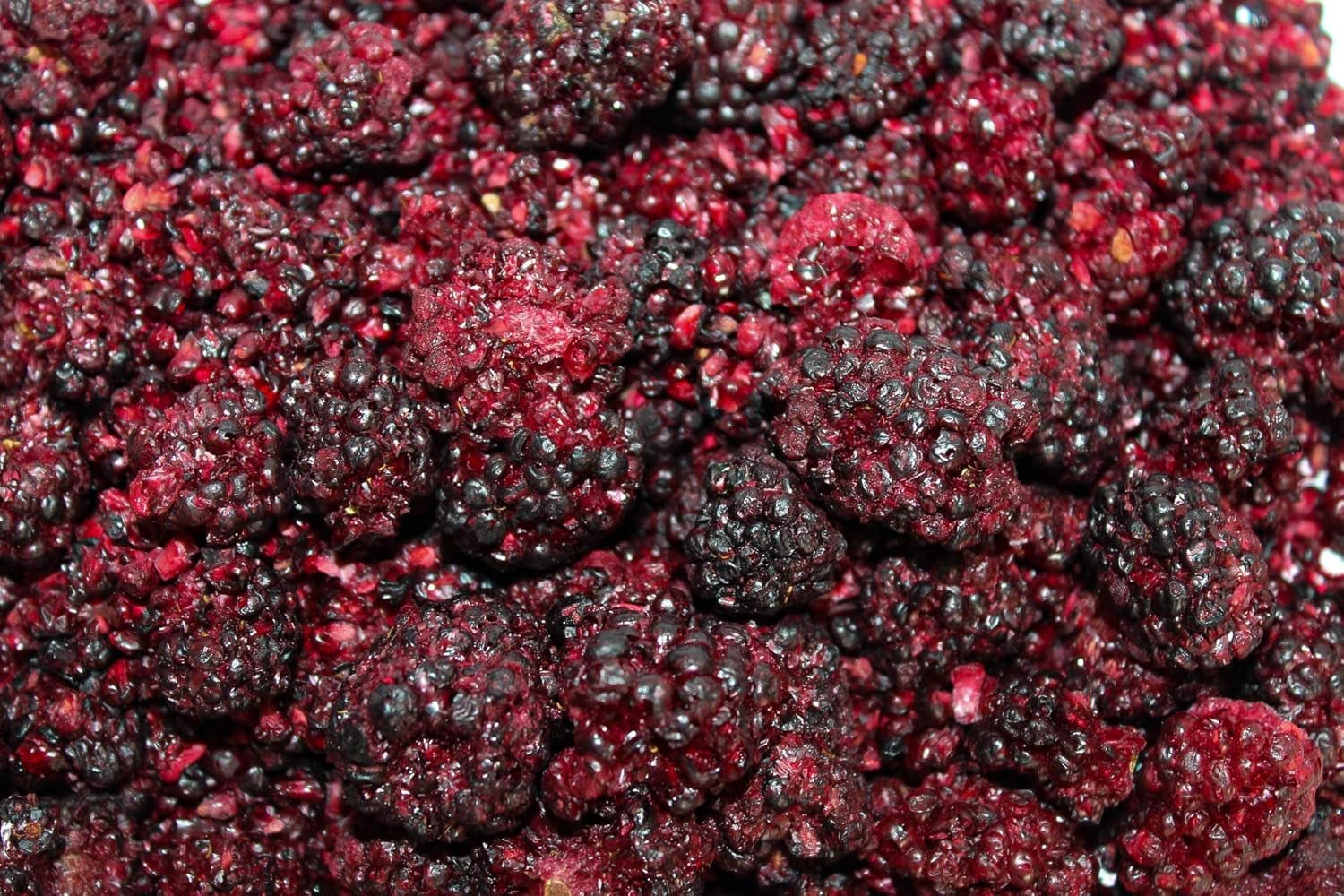 More intere liofilizzate 100g - Frutta liofilizzata - Frutta secca liofilizzata - More intere liofilizzate per cuocere al forno, decorare torte, snack, muesli, dessert Prodotti disidratati Naty Shop