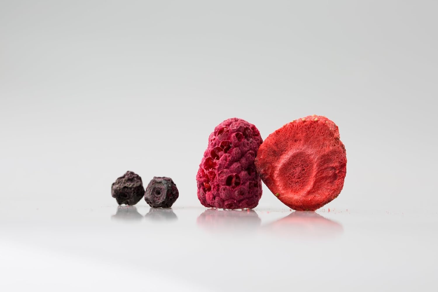 Mynatura Mix colorato di frutti di bosco liofilizzati I Mix di frutta I Lamponi I Ribes nero I Fragole I Snack alla frutta I Vegan I 350g Prodotti disidratati Naty Shop