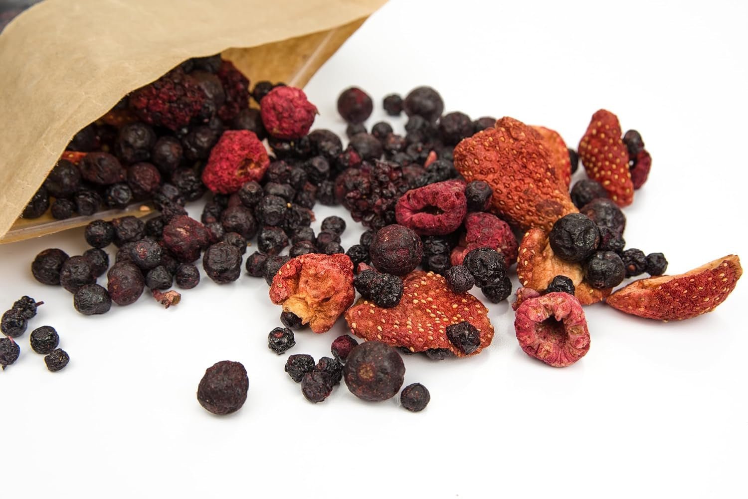 Mynatura Mix colorato di frutti di bosco liofilizzati I Mix di frutta I Lamponi I Ribes nero I Fragole I Snack alla frutta I Vegan I 350g Prodotti disidratati Naty Shop