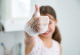 PAEDIPROTECT 2in1 shampoo e lozione lavante per neonati e bambini 200 ml, detersione delicata e capelli senza profumo e microplastiche, il bagnoschiuma idrata la pelle secca e sensibile, anche degli adulti Bambini - Bagno e Cura della Pelle Naty Shop