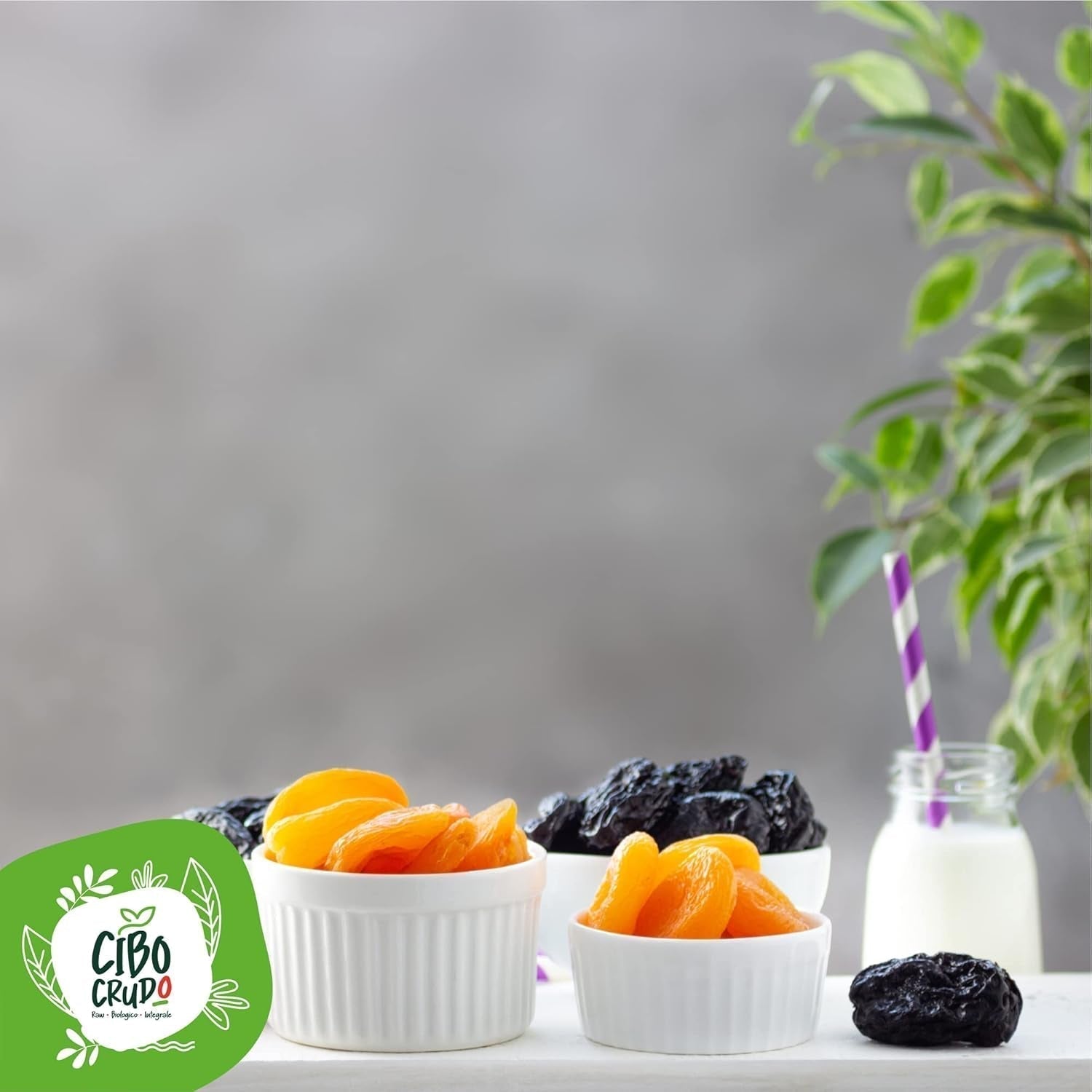 Prugne bio secche e senza semi - 500g. Prugne crude non solforate, senza zuccheri aggiunti o additivi. Prugne ecologiche come frutta secca aromatica. Prugne senza nocciolo. Prodotti disidratati Naty Shop