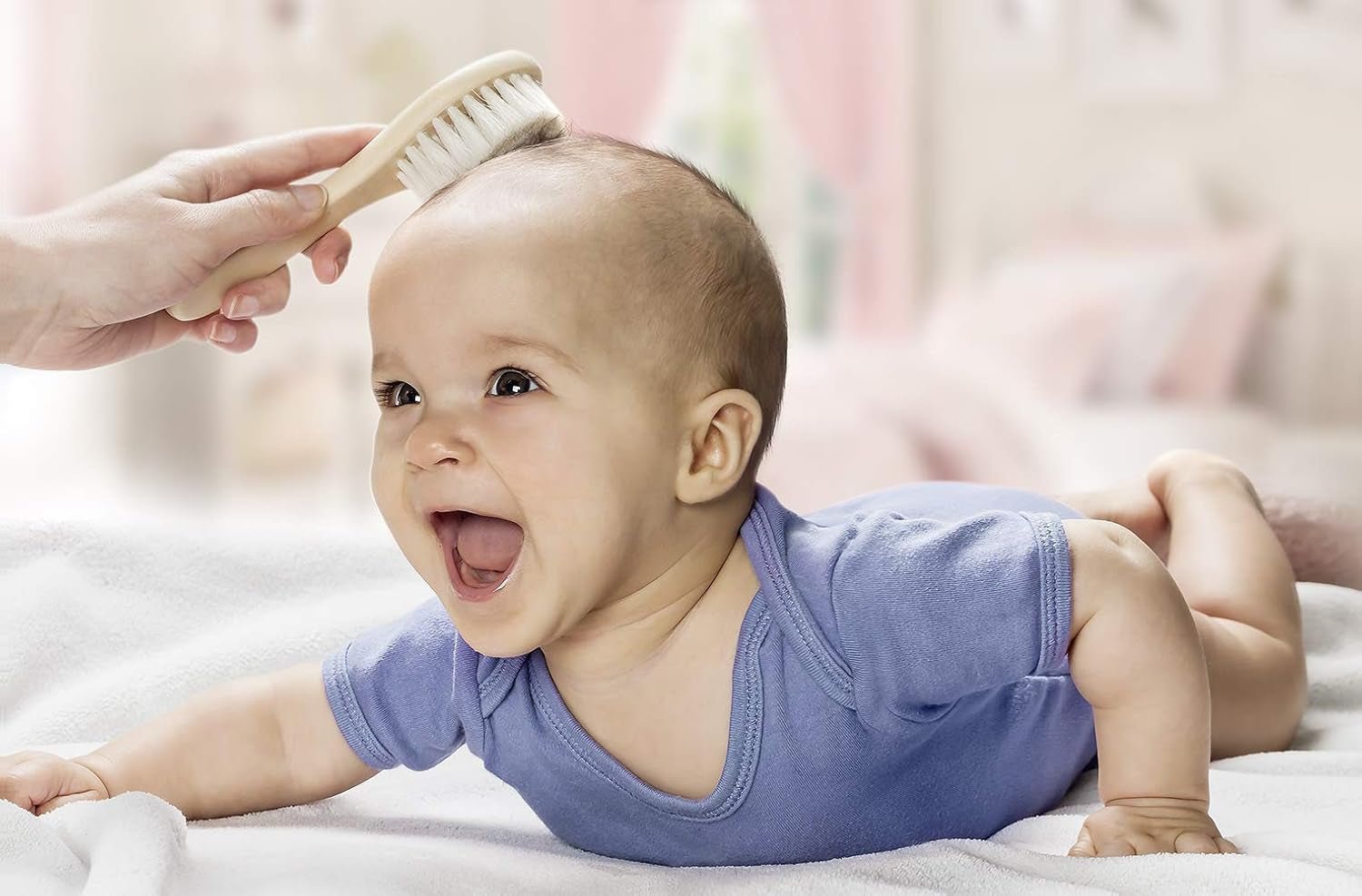 Reer 81165 Spazzola in pelo naturale - pelo di capra, piccoli Bambini - Bagno e Cura della Pelle Naty Shop