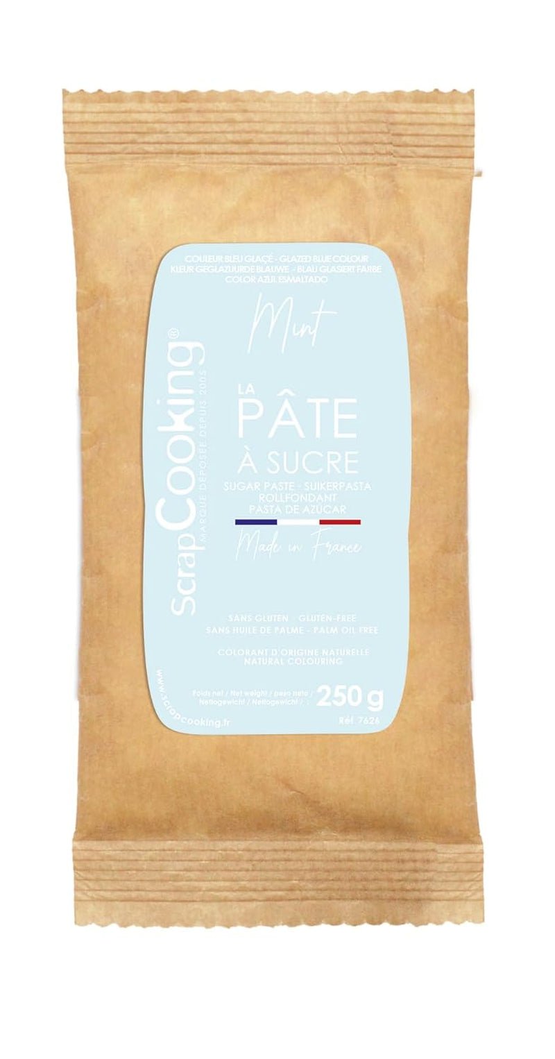 ScrapCooking - Pâte Ã Sucre Vert Sauge 250g - Colorant d'Origine Naturelle - Sans Gluten, Sans Huile de Palme - Pour Gâteaux, Pâtisseries Anniversaire - Vert Pastel - Fabrikie en France - 7621 Pasta di zucchero Naty Shop Blu pastello