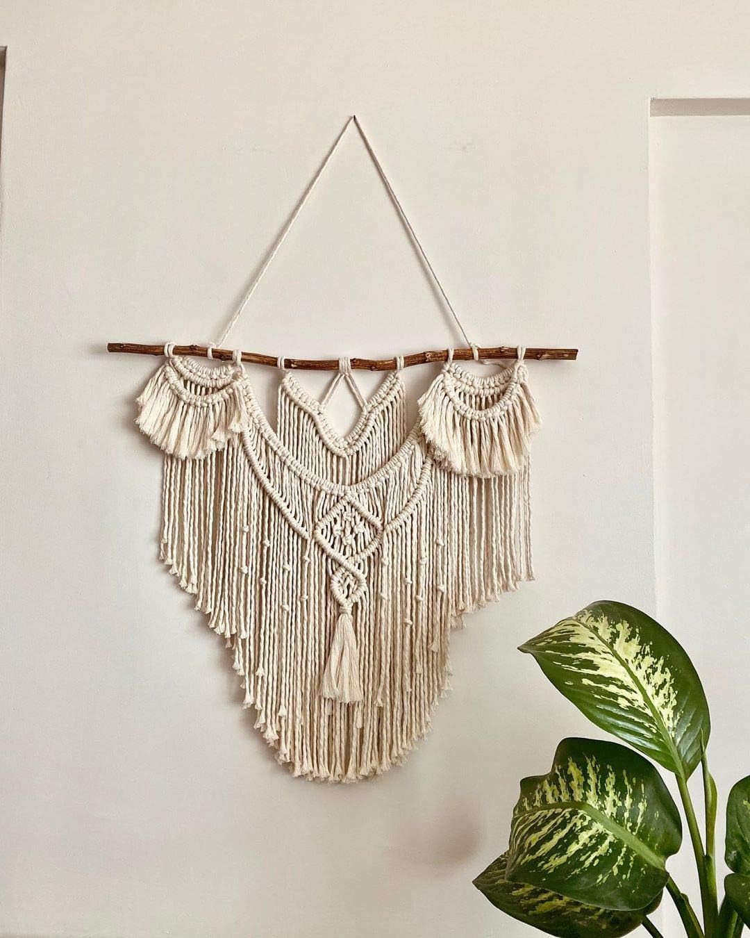 Grande arazzo bohémien in legno naturale sopra la testiera del letto Home - Accessori e Decorazioni Naty Shop