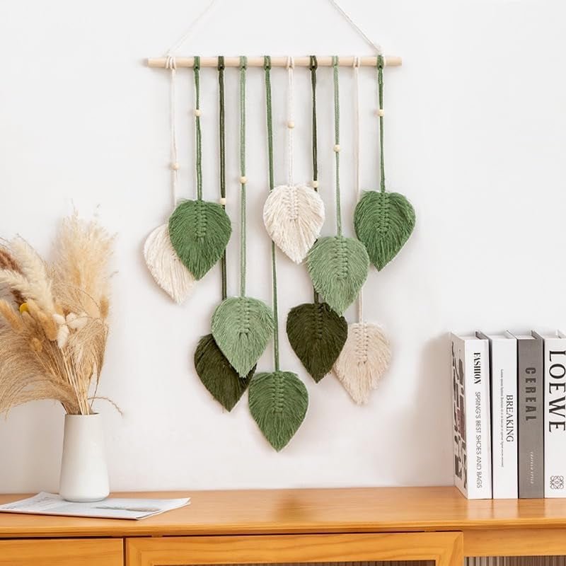 Arazzo verde naturale che decora le pareti della zona notte della camera Casa - Accessori e Decorazioni Naty Shop